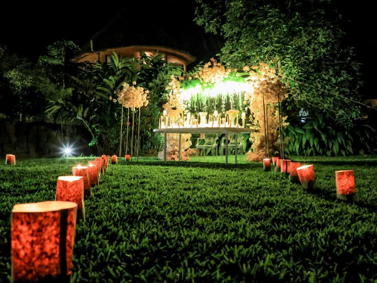 Divine Resort & Spa カンパラ エクステリア 写真